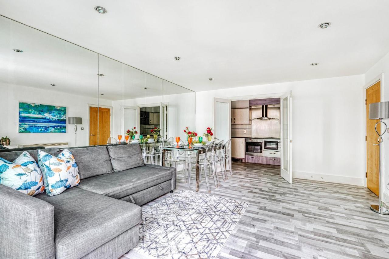 Riverside 2-Bedroom Apartments London Exterior photo