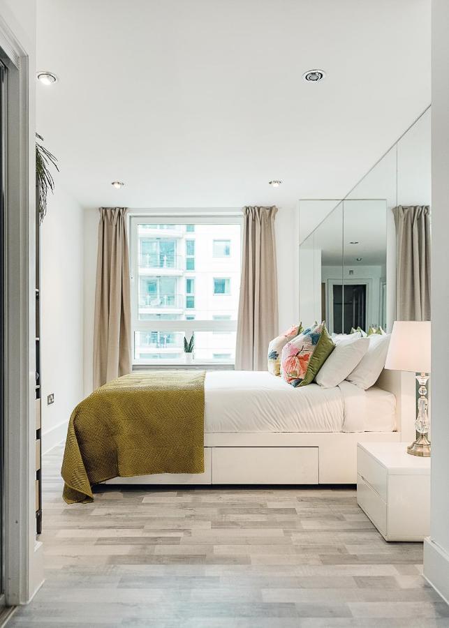 Riverside 2-Bedroom Apartments London Exterior photo
