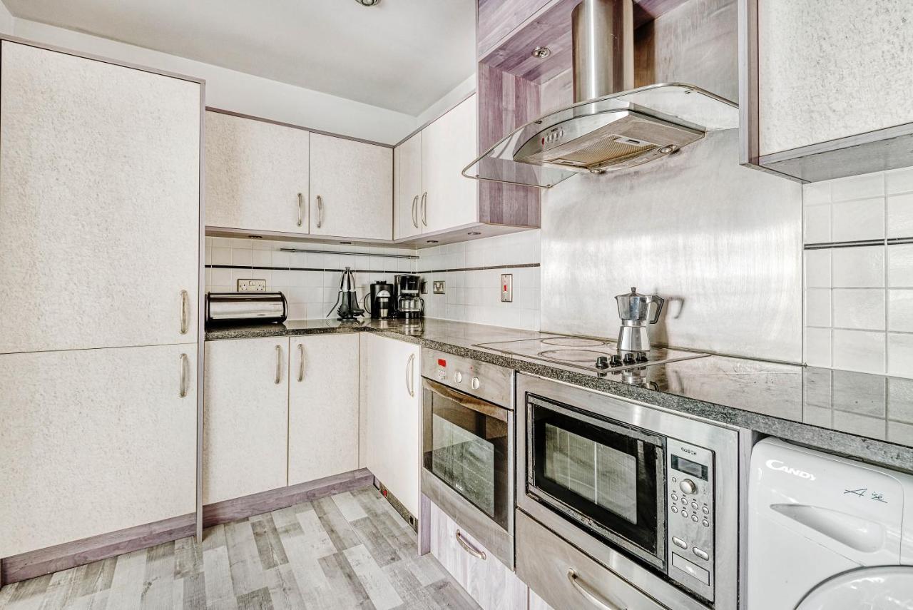 Riverside 2-Bedroom Apartments London Exterior photo
