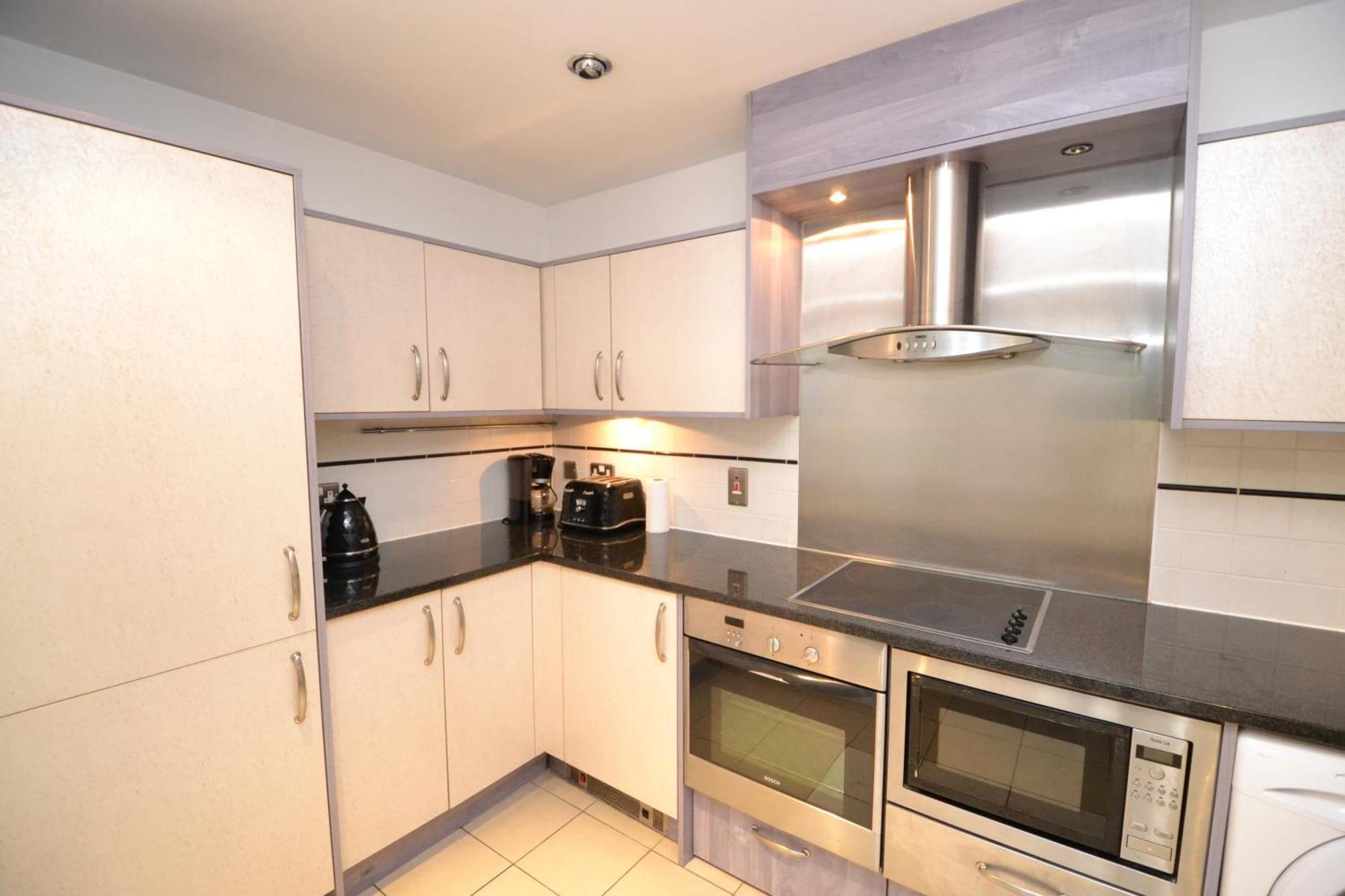 Riverside 2-Bedroom Apartments London Exterior photo